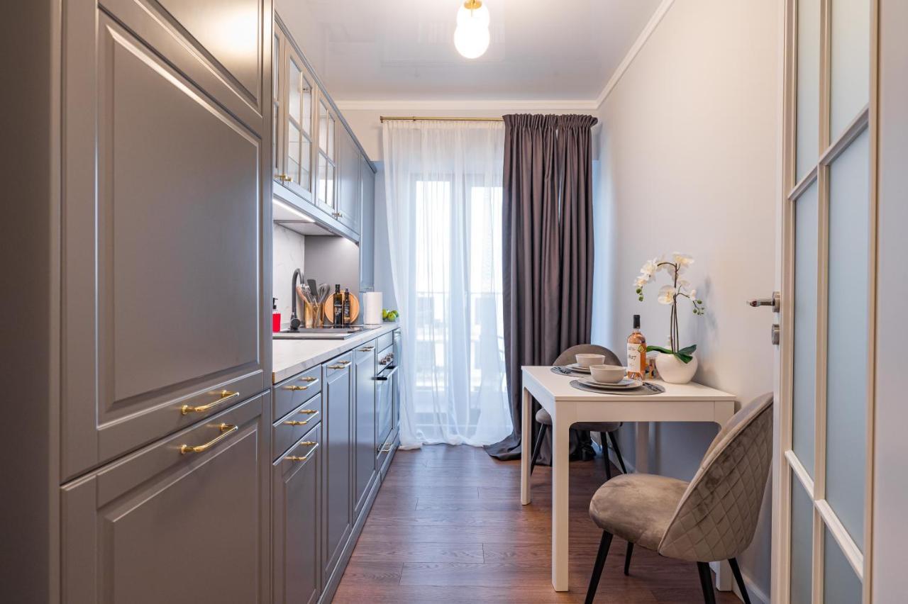 Golden Mirage Sunset Apartment Mamaia Eksteriør bilde